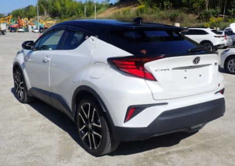 2021 Toyota C-HR 1,8L 2021 Cyprus