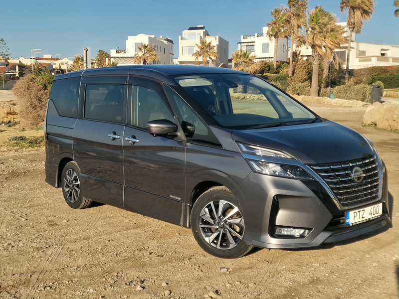 Nissan Serena 2,0L 2020
