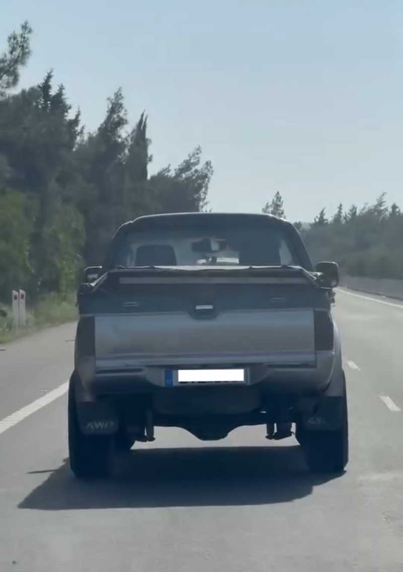 1998 Mitsubishi L200 2,5L 1998 Cyprus