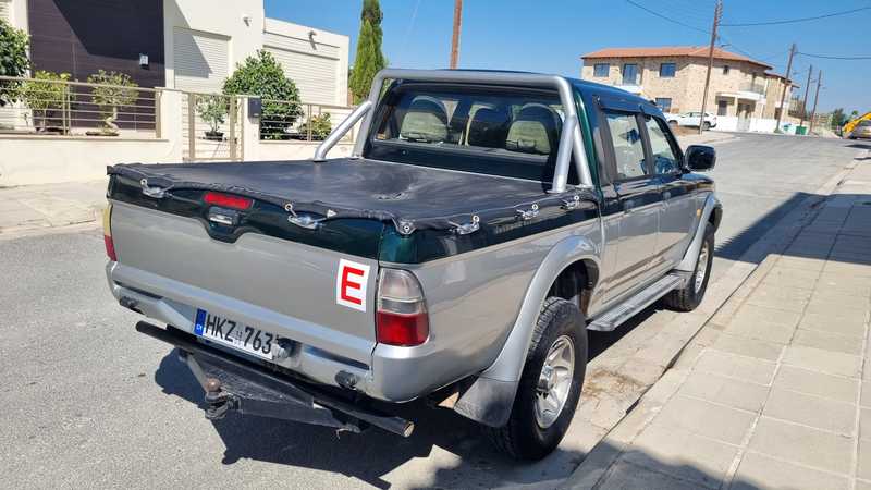 2000 Mitsubishi L200 2,5L 2000 Cyprus