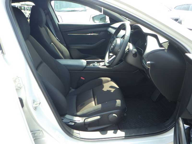 2023 Mazda 3 2,0L 2023 Cyprus