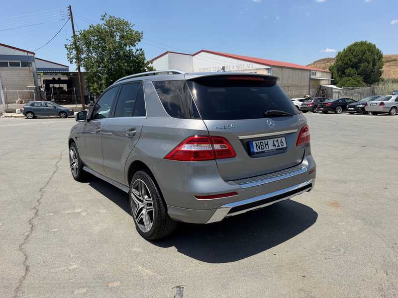 2013 Mercedes-Benz M-Class 3,0L 2013 Cyprus