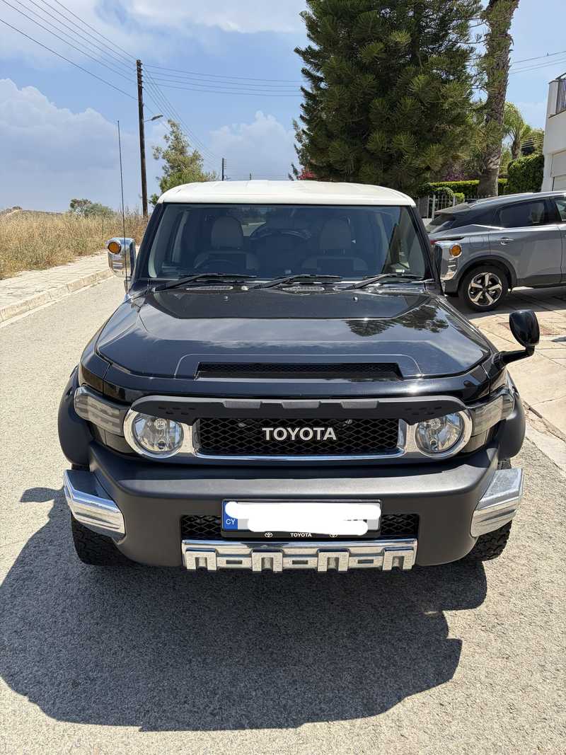 2011 Toyota FJ Cruiser 4,0L 2011 Cyprus