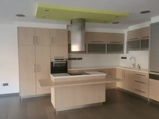  3-bedroom apartment to rent, Επαρχία Λεμεσού — Λεμεσός - Αγία Φύλα