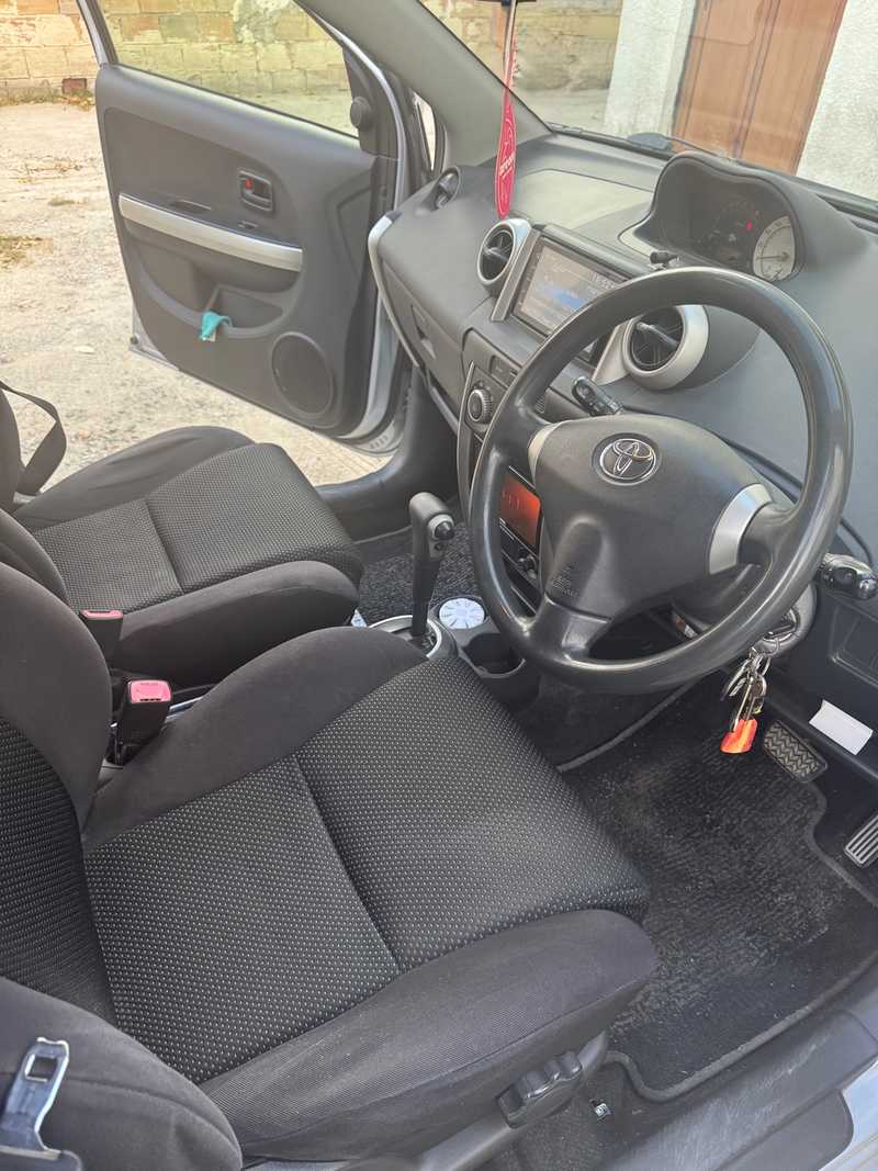 2004 Toyota Ist 1,3L 2004 Cyprus
