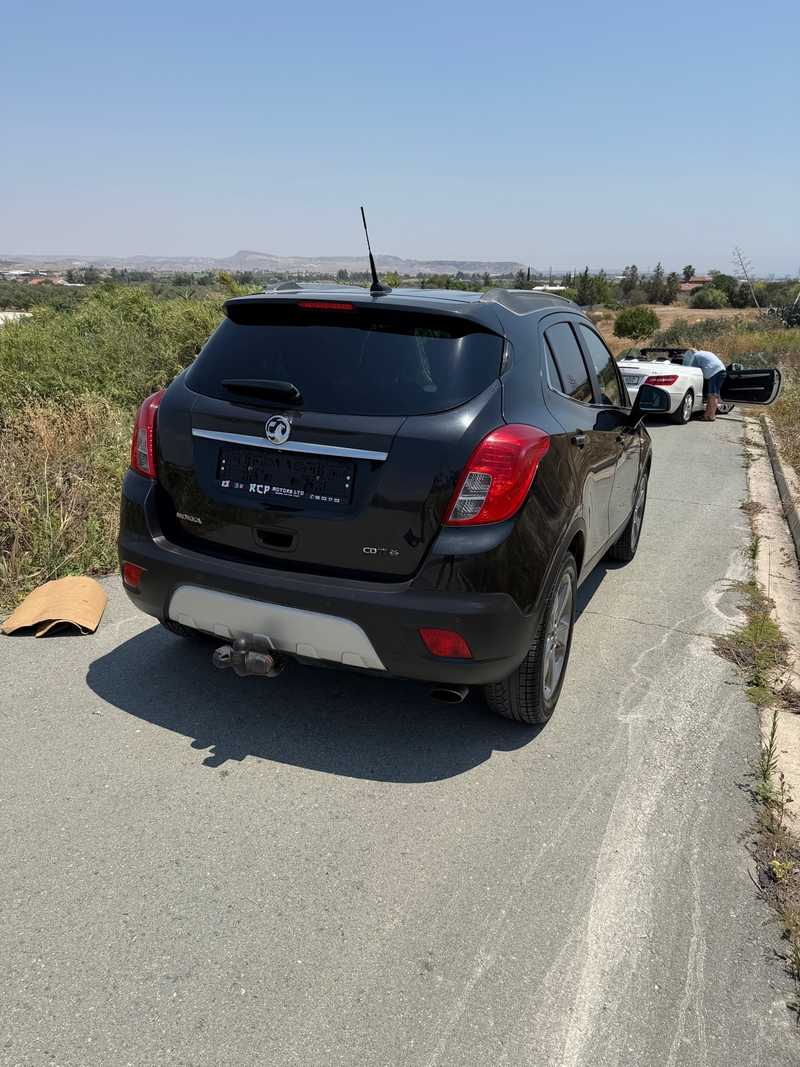 2013 Opel, Vauxhall Mokka 1,6L 2013 Cyprus