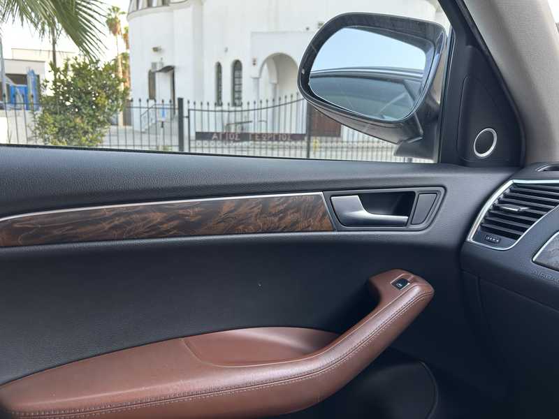 2009 Audi Q5 2,0L 2009 Cyprus