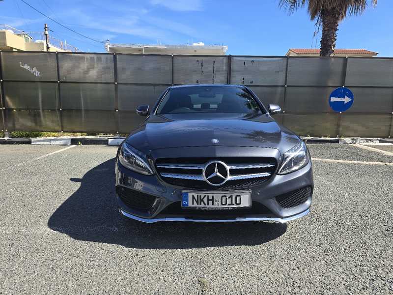 Mercedes-Benz C-Class 2,5L 2015