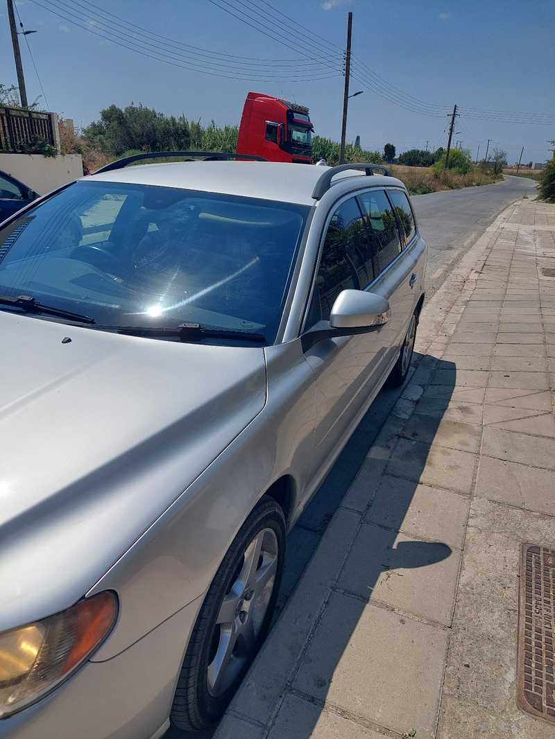 2009 Volvo V70 2,0L 2009 Cyprus