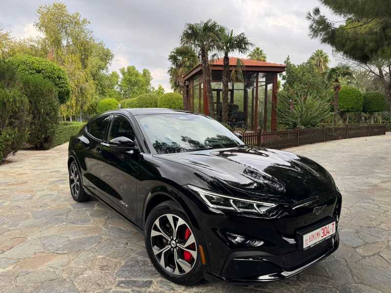 Ford Mustang Mach-E Electric 2023