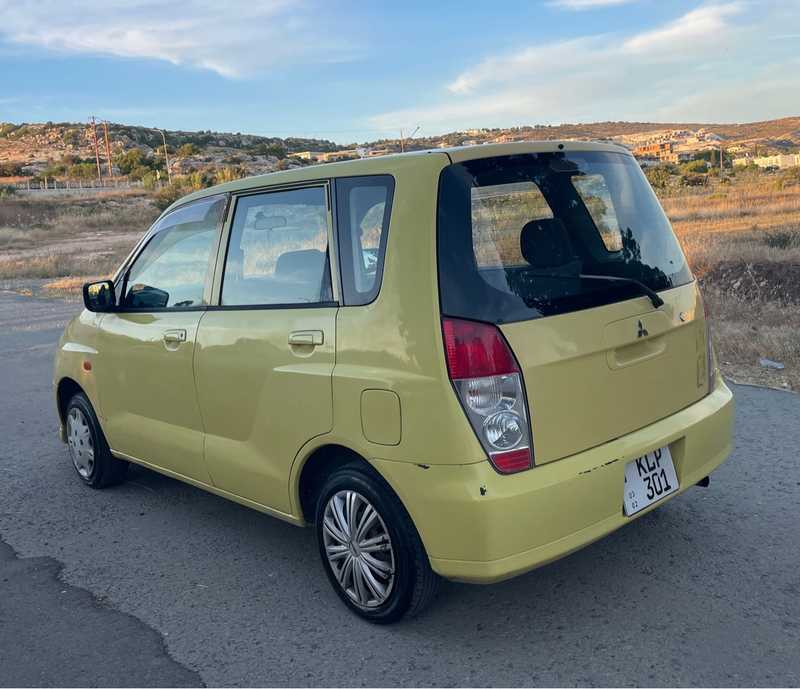 2002 Mitsubishi Dingo 1,3L 2002 Cyprus