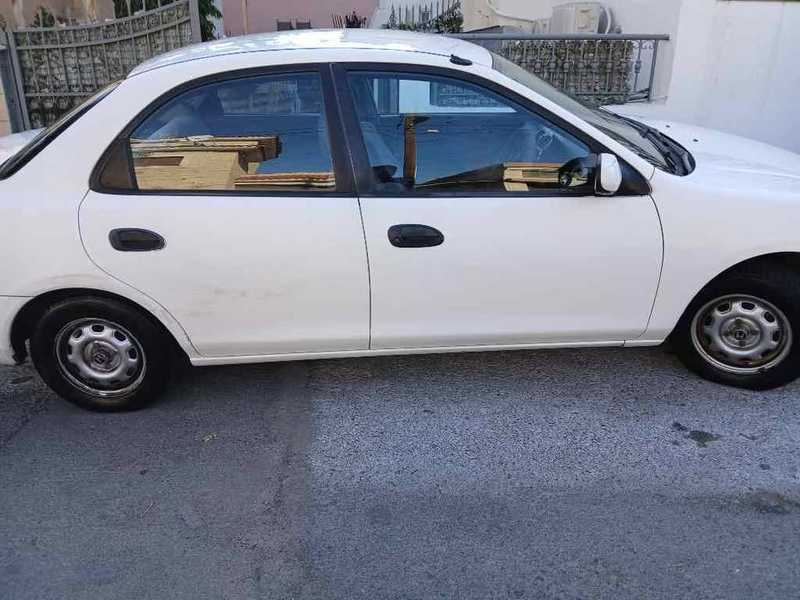 Mazda 323 1,4L 1998