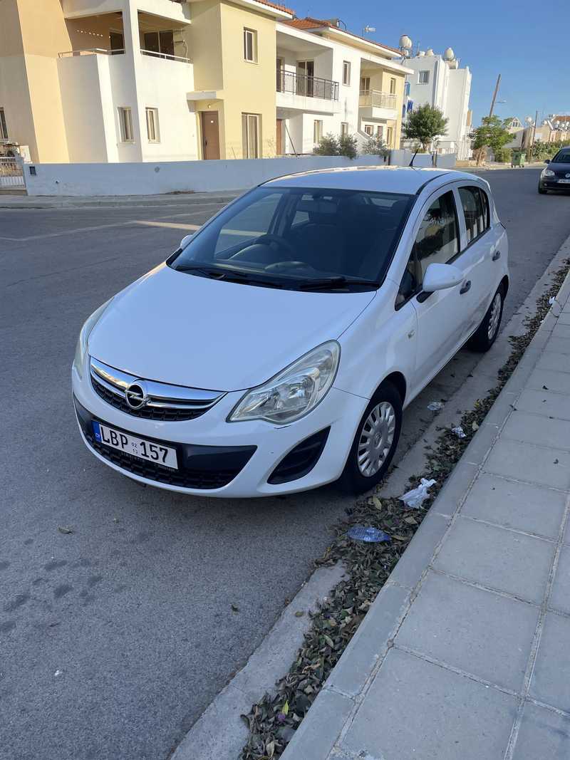 2013 Opel, Vauxhall Corsa 1,4L 2013 Cyprus