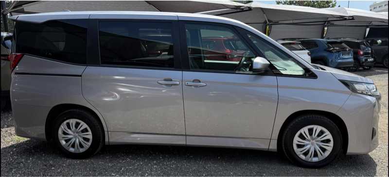 2023 Toyota Noah 2,0L 2023 Cyprus