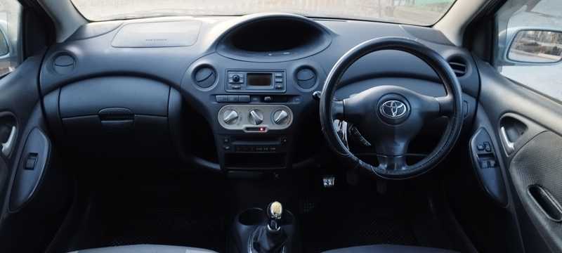 2004 Toyota Yaris 1,4L 2004 Cyprus
