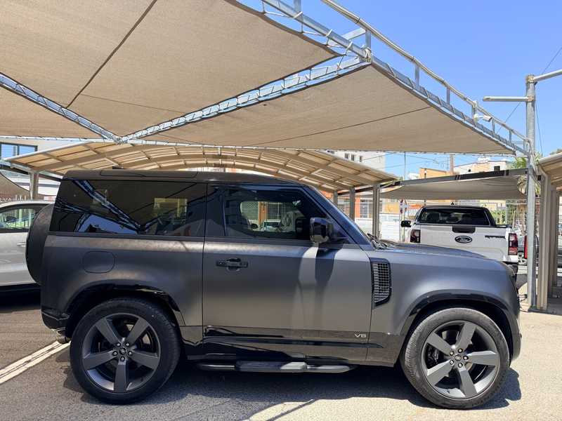 2023 Land Rover Defender 5,0L 2023 Cyprus