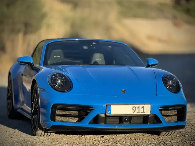 Porsche 911