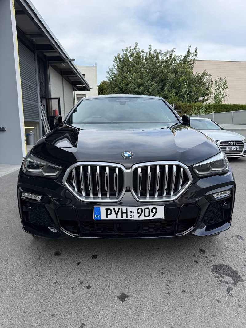 BMW X6 3,0L 2021
