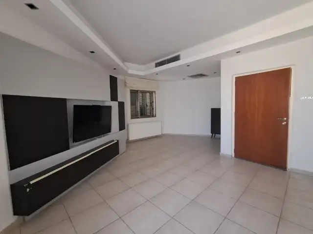 2-bedroom apartment to rent, Επαρχία Λευκωσίας — Λευκωσία - Αγ Κωνστ και Ελένης