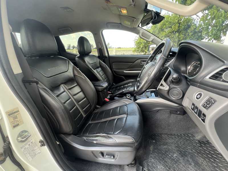 2017 Mitsubishi L200 2,4L 2017 Cyprus