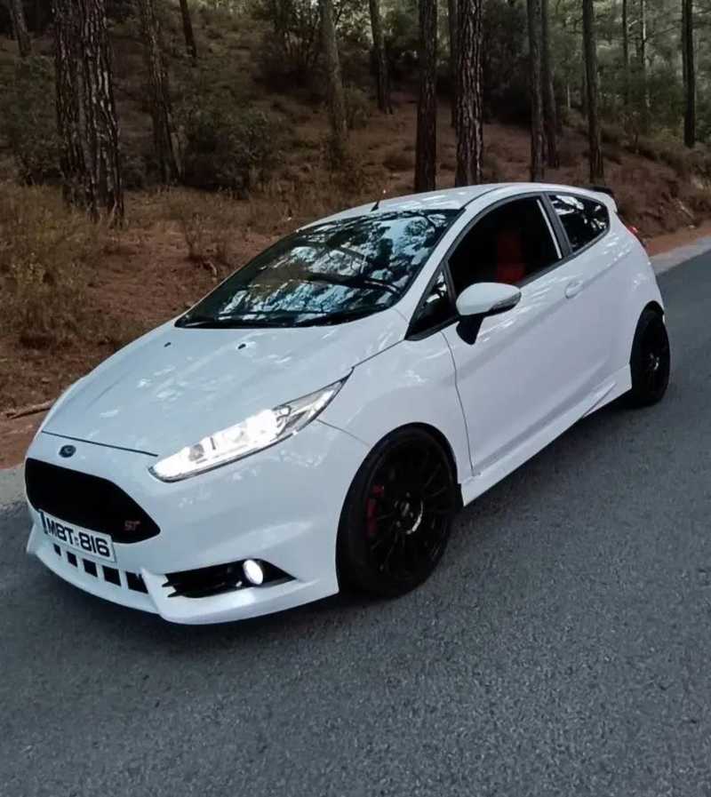 Ford Fiesta 1,6L 2014