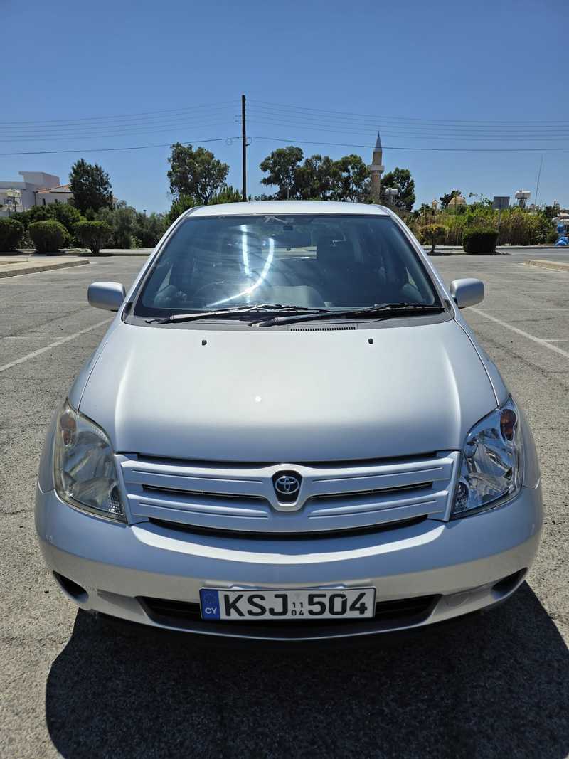 2004 Toyota Ist 1,3L 2004 Cyprus