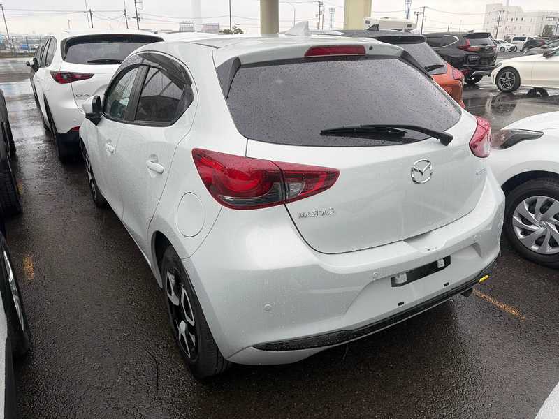 Mazda 2 1,5L 2023
