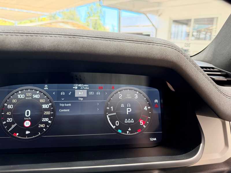 2021 Land Rover Defender 3,0L 2021 Cyprus
