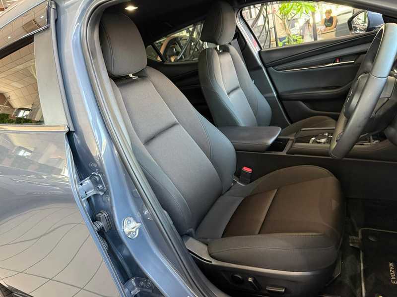 2025 Mazda 3 1,5L 2025 Cyprus