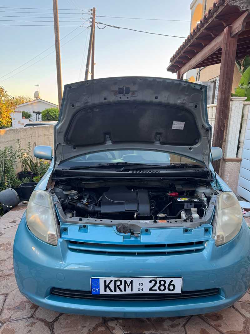Daihatsu Boon 8,0L 2004