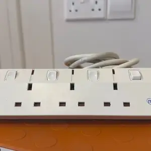 Many 4-way extension lead with switches, Επαρχία Λευκωσίας — Λευκωσία - Φανερωμένη