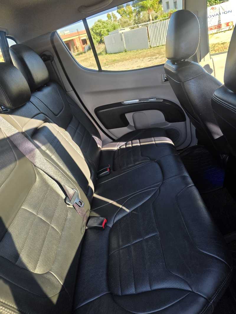 2014 Mitsubishi L200 2,5L 2014 Cyprus