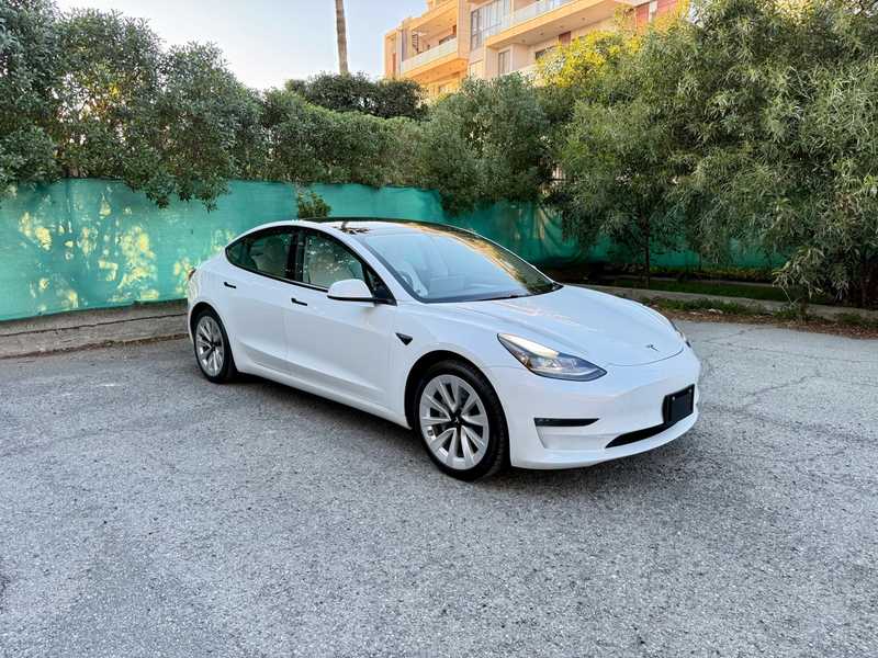 Tesla Model 3 Electric 2021