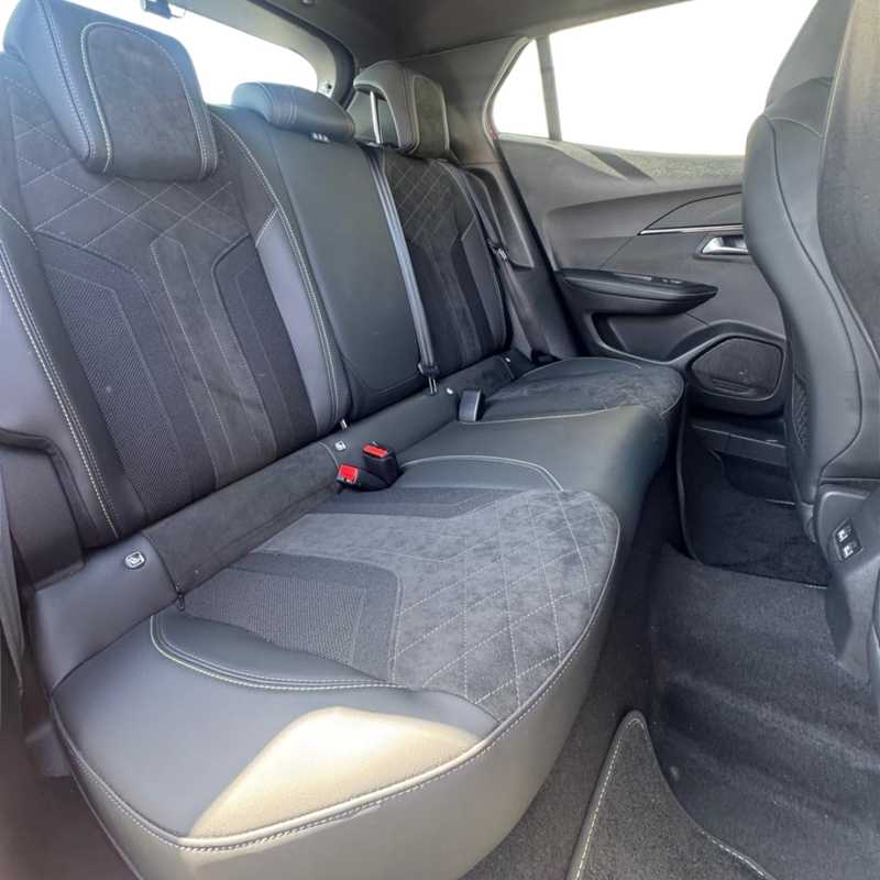 2022 Peugeot 2008 1,2L 2022 Cyprus