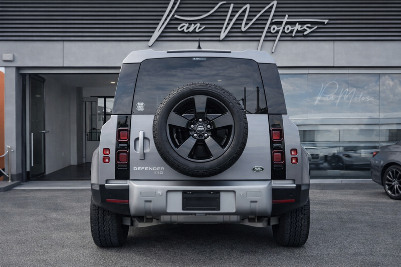2023 Land Rover Defender 3,0L 2023 Cyprus