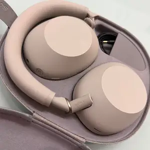 Sony wh-1000xm6 noise cancelling headphones, Larnaca — Larnaka - Skala
