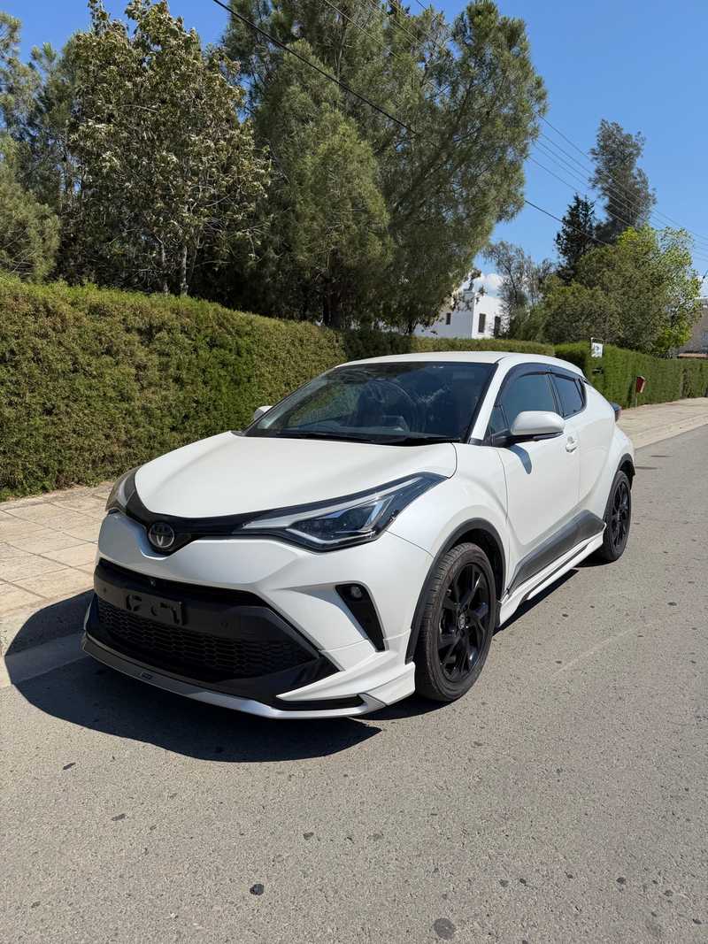 Toyota C-HR 1,8L 2022
