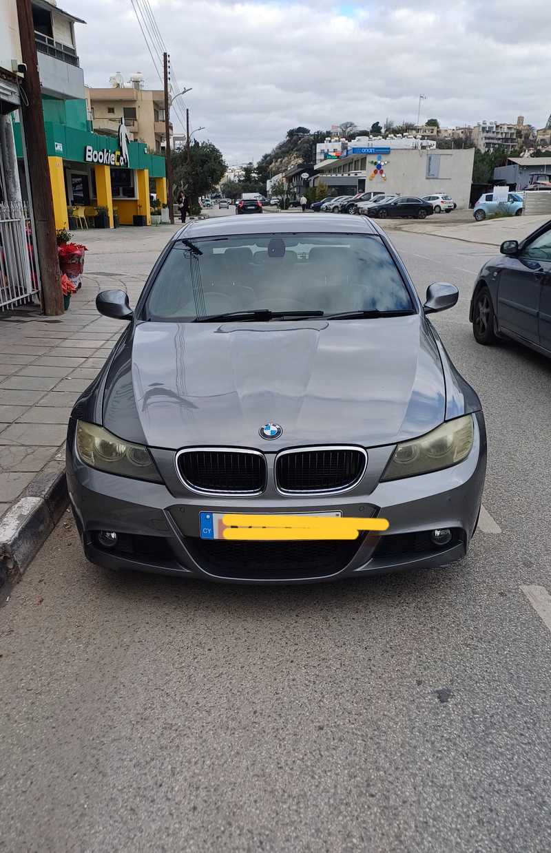 BMW 3-Series 2,0L 2011