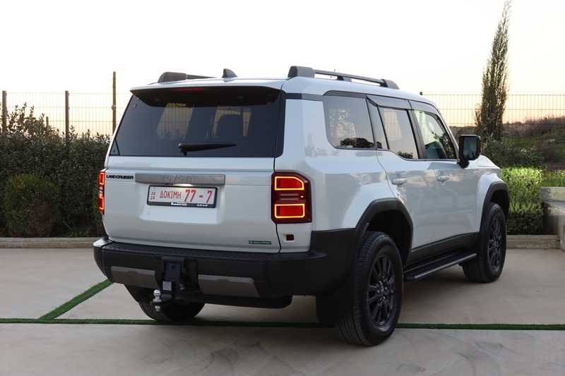 2025 Toyota Land Cruiser 250 2,8L 2025 Cyprus