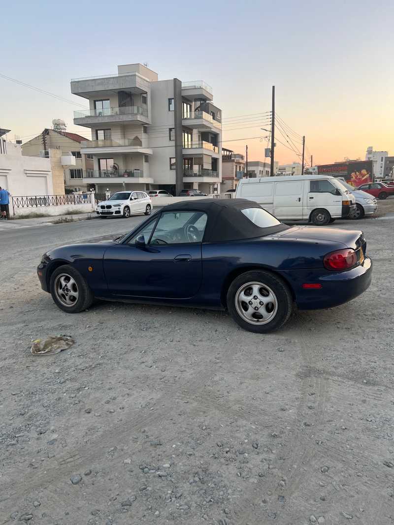 2002 Mazda MX5 1,6L 2002 Cyprus