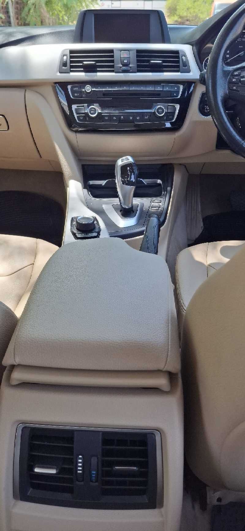 2016 BMW 3-Series 2,0L 2016 Cyprus
