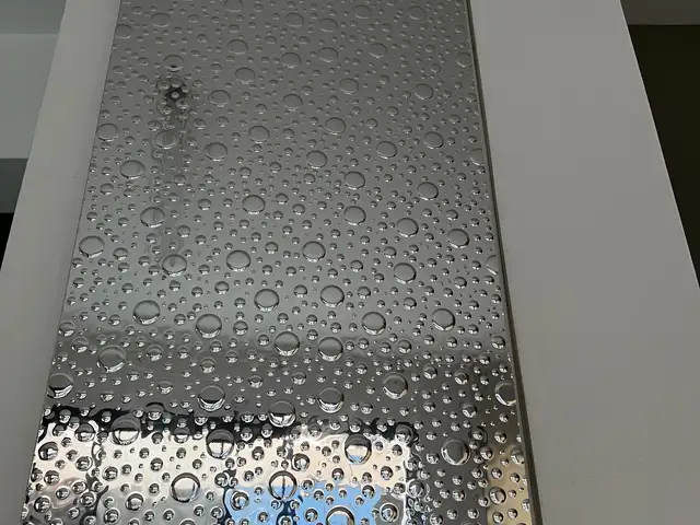 Wallpaper hard material 47x200, Nicosia — Agioi Omologites