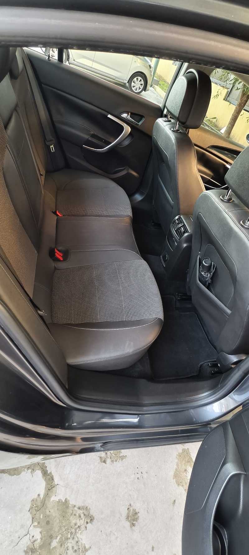 2010 Opel, Vauxhall Insignia 1,6L 2010 Cyprus