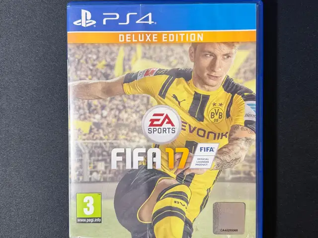 Fifa 17 deluxe edition, Nicosia — Nicosia - Ag. Antonios