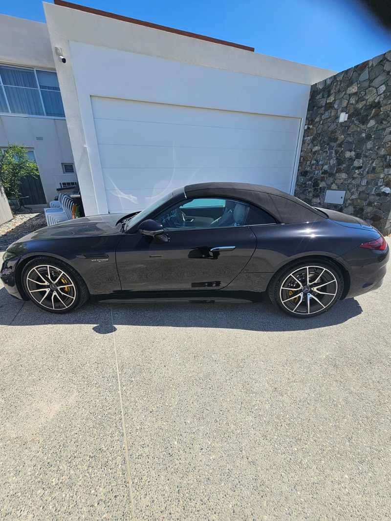 2023 Mercedes-Benz SL-Class 4,0L 2023 Cyprus