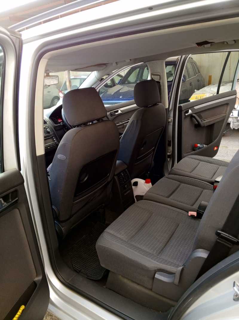 2004 Volkswagen Touran 1,6L 2004 Cyprus