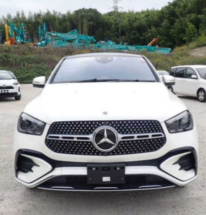 2025 Mercedes-Benz GLE-Class 3,0L 2025 Cyprus