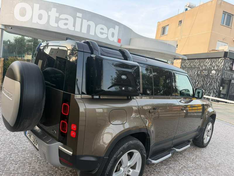 2021 Land Rover Defender 3,0L 2021 Cyprus