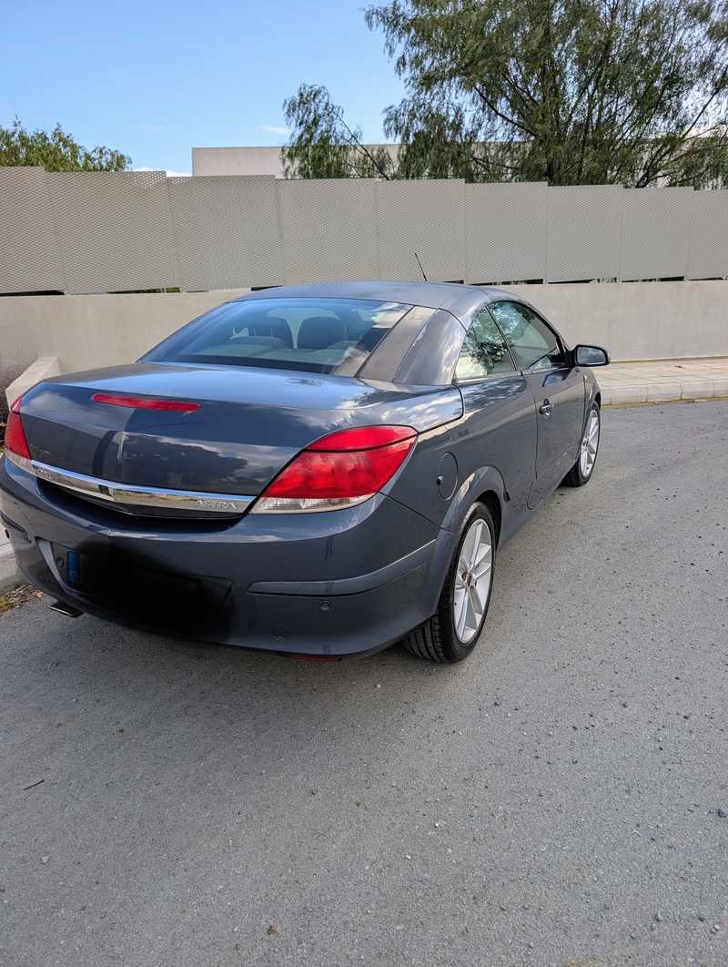 2007 Opel, Vauxhall Astra 1,6L 2007 Cyprus