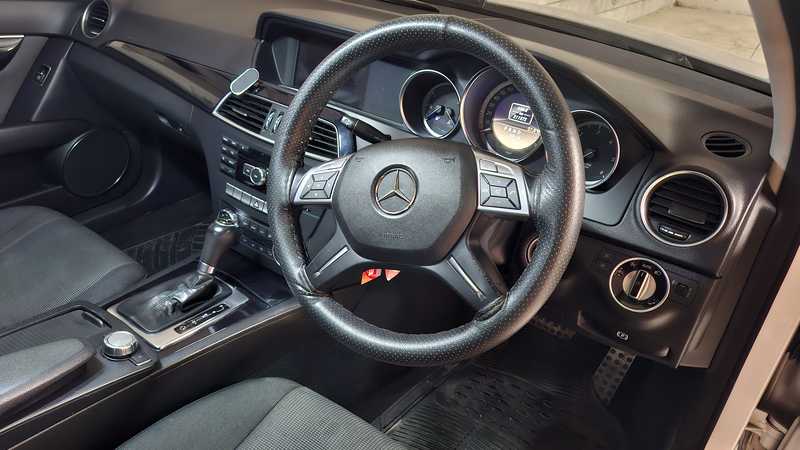 2011 Mercedes-Benz C-Class 2,2L 2011 Cyprus